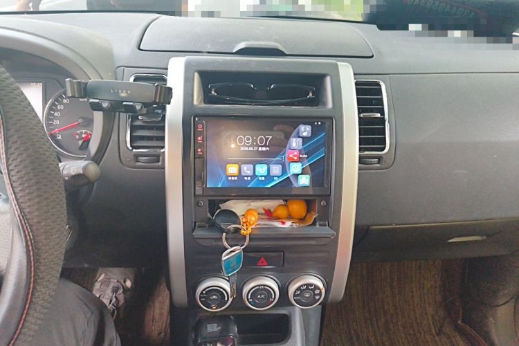 Used Dongfeng Fengdu MX6 2016 2.0L CVT Two-Wheel Drive All-Around Version Audio And AC Panel