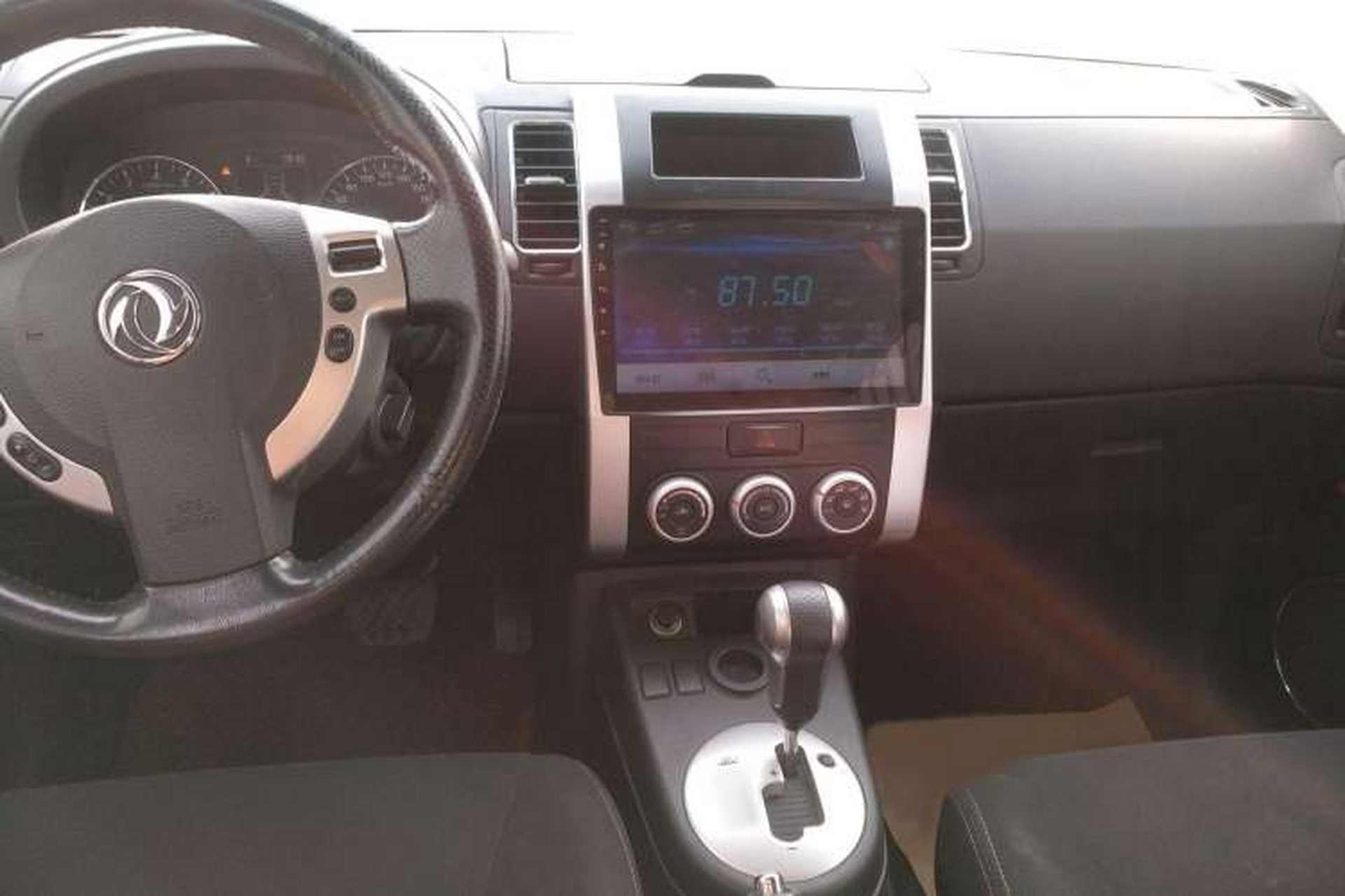 Used Dongfeng Fengdu MX6 2016 2.0L CVT Two-Wheel Drive All-Around Version Audio And AC Panel