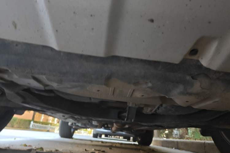 Used Dongfeng Fengdu MX6 2016 2.0L CVT Two-Wheel Drive Dream Edition Chassis Front