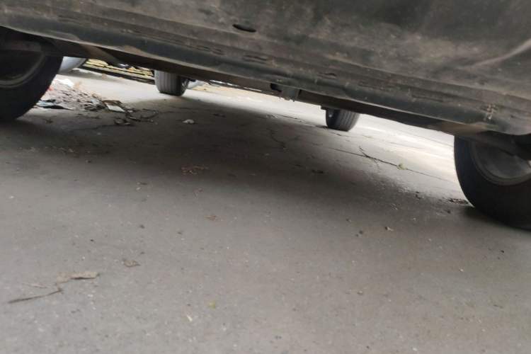 Used Dongfeng Fengdu MX6 2016 2.0L CVT Two-Wheel Drive All-Around Version Chassis Front