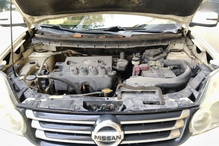 Used Dongfeng Fengdu MX6 2016 2.0L CVT Two-Wheel Drive All-Around Version Engine Bay