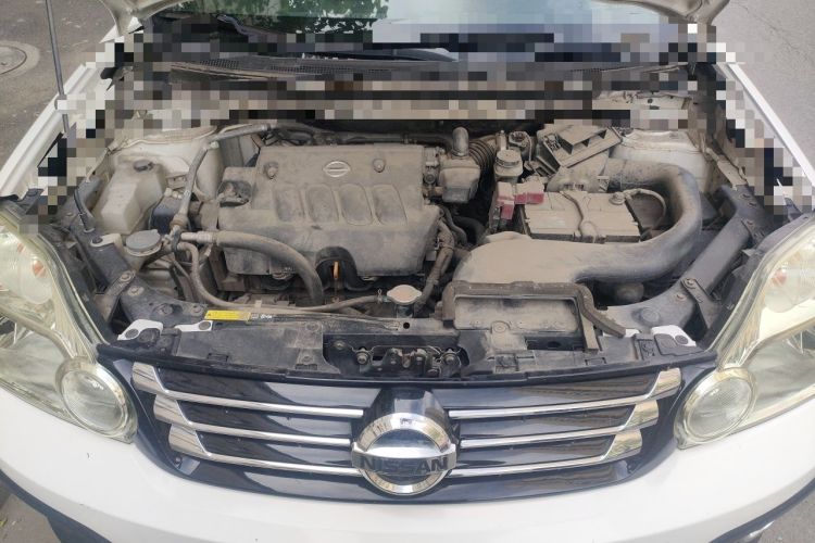 Used Dongfeng Fengdu MX6 2016 2.0L CVT Two-Wheel Drive Excellence Edition Engine Bay
