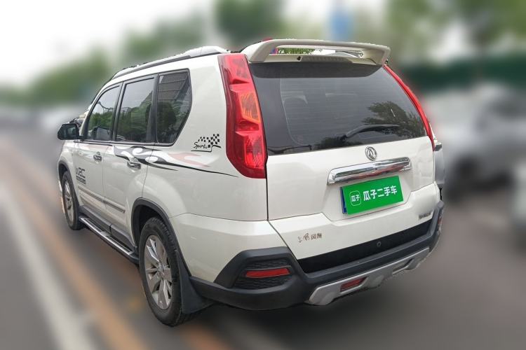 Used Dongfeng Fengdu MX6 2016 2.0L CVT 4x4 Dream Edition Exterior 3