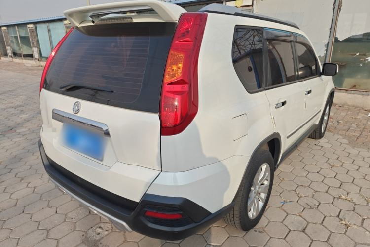 Used Dongfeng Fengdu MX6 2016 2.0L CVT Two-Wheel Drive Dream Edition Exterior 5