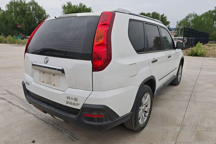 Used Dongfeng Fengdu MX6 2016 2.0L CVT Two-Wheel Drive All-Around Version Exterior 5