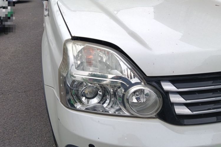 Used Dongfeng Fengdu MX6 2016 2.0L CVT 4x4 Dream Edition Exterior 6