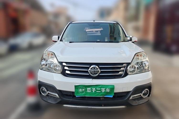 Used Dongfeng Fengdu MX6 2016 2.0L CVT Two-Wheel Drive Excellence Edition Front
