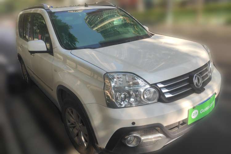 Used Dongfeng Fengdu MX6 2016 2.0L CVT 4x4 Dream Edition Front Right 45 Deg