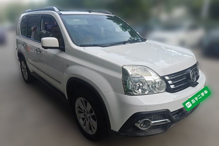 Used Dongfeng Fengdu MX6 2016 2.0L CVT 4x4 Dream Edition Front Right 45 Deg