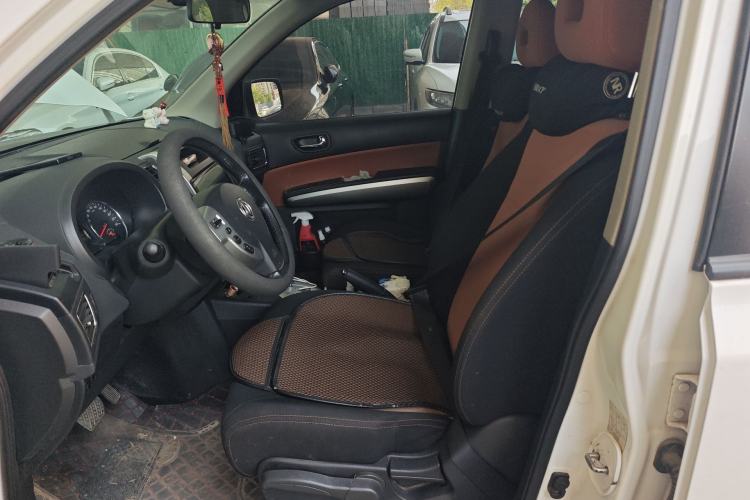 Used Dongfeng Fengdu MX6 2016 2.0L CVT All-Wheel-Drive Versatile Edition Left Front Seat