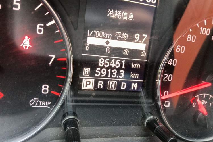Used Dongfeng Fengdu MX6 2016 2.0L CVT 4x4 Dream Edition Odometer Close Up