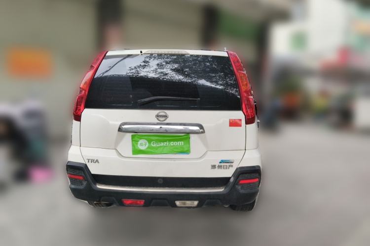 Used Dongfeng Fengdu MX6 2016 2.0L CVT Two-Wheel Drive All-Around Version Rear