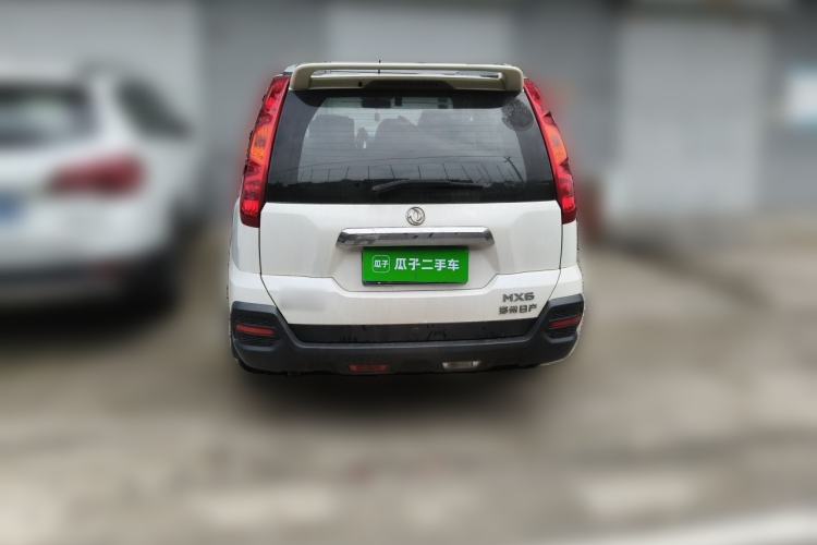 Used Dongfeng Fengdu MX6 2016 2.0L Manual Two-Wheel Drive Navigation Edition Rear
