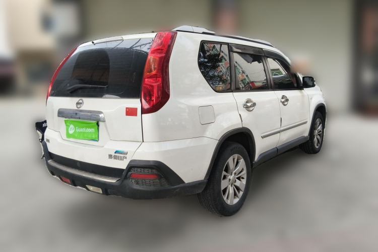 Used Dongfeng Fengdu MX6 2016 2.0L CVT Two-Wheel Drive All-Around Version Rear Right 45 Deg
