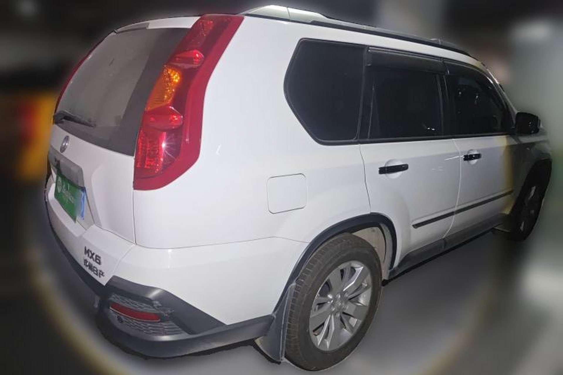 Used Dongfeng Fengdu MX6 2016 2.0L CVT Two-Wheel Drive All-Around Version Rear Right 45 Deg