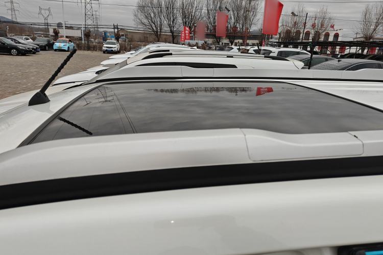 Used Dongfeng Fengdu MX6 2016 2.0L CVT Two-Wheel Drive Dream Edition Roof