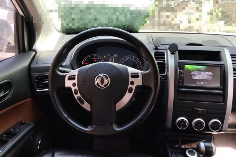 Used Dongfeng Fengdu MX6 2016 2.0L CVT 4x4 Dream Edition Steering Wheel