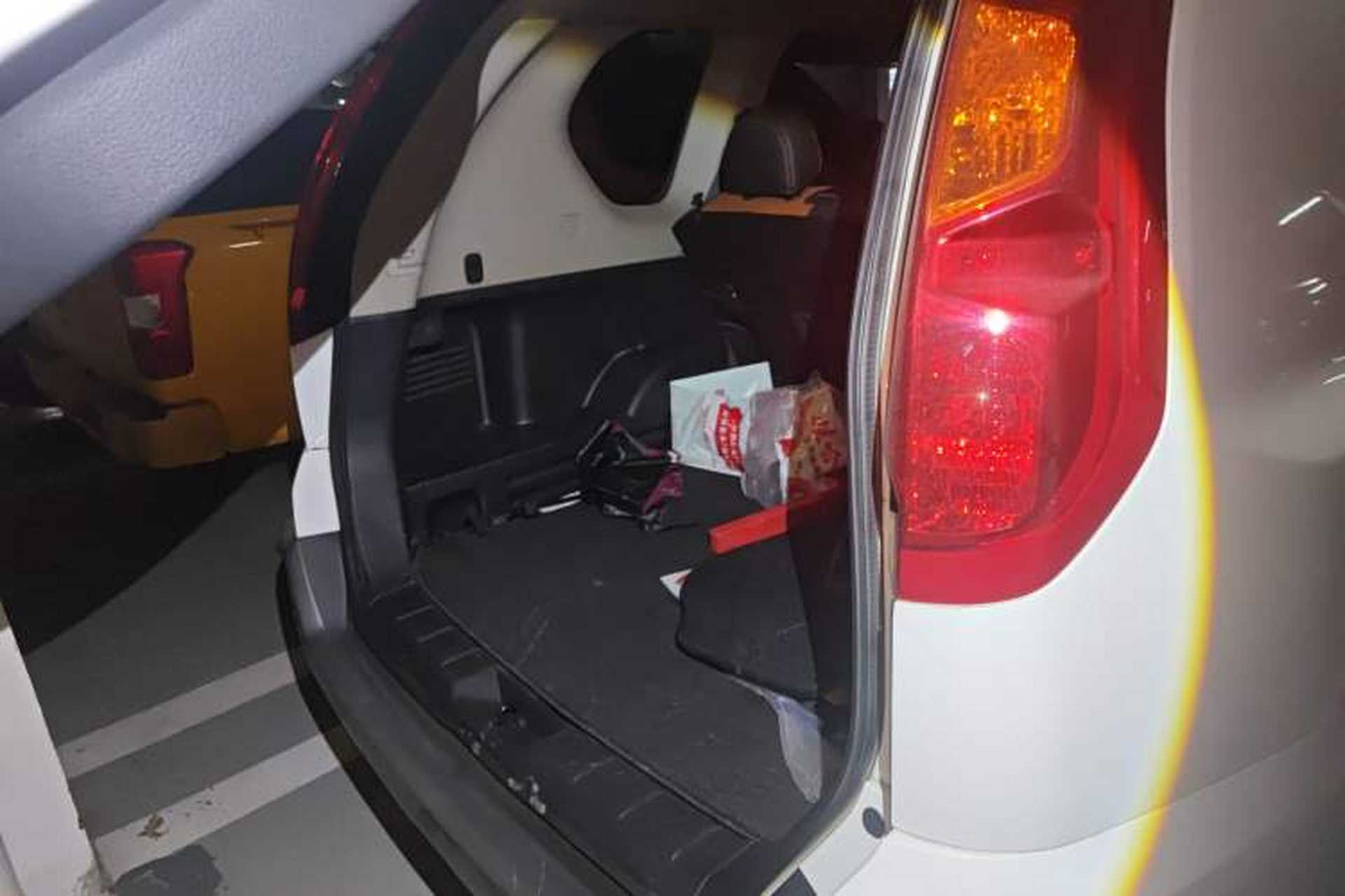 Used Dongfeng Fengdu MX6 2016 2.0L CVT Two-Wheel Drive All-Around Version Trunk