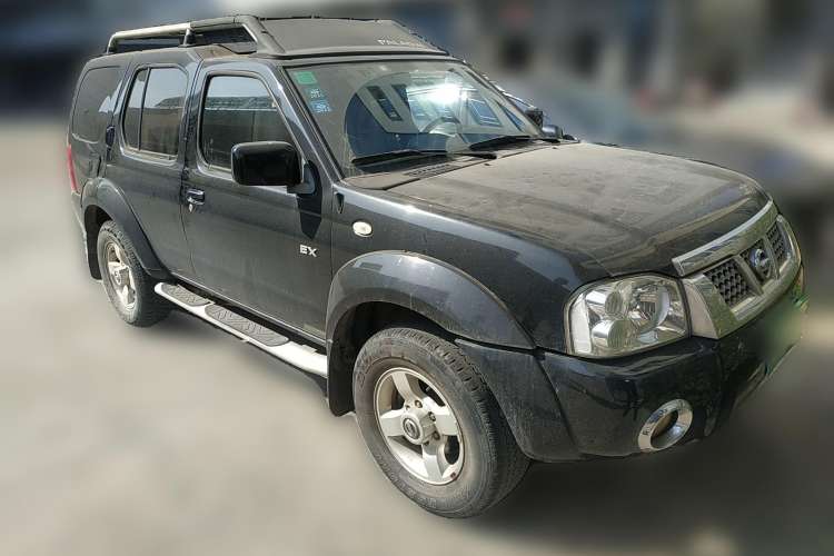 Used Dongfeng Fengdu Paladin 2008 2.4L Two-Wheel-Drive Standard Version Front Right 45 Deg