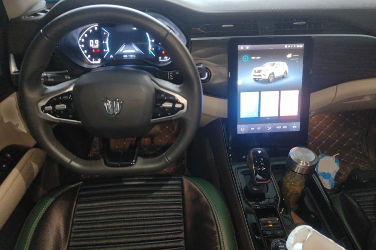 Used Dongfeng Fengdu Paladin 2023 2.0T Four-Wheel Drive Smart Edition Center Console