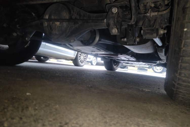 Used Dongfeng Fengdu Paladin 2023 2.0T Four-Wheel Drive Smart Edition Chassis Rear