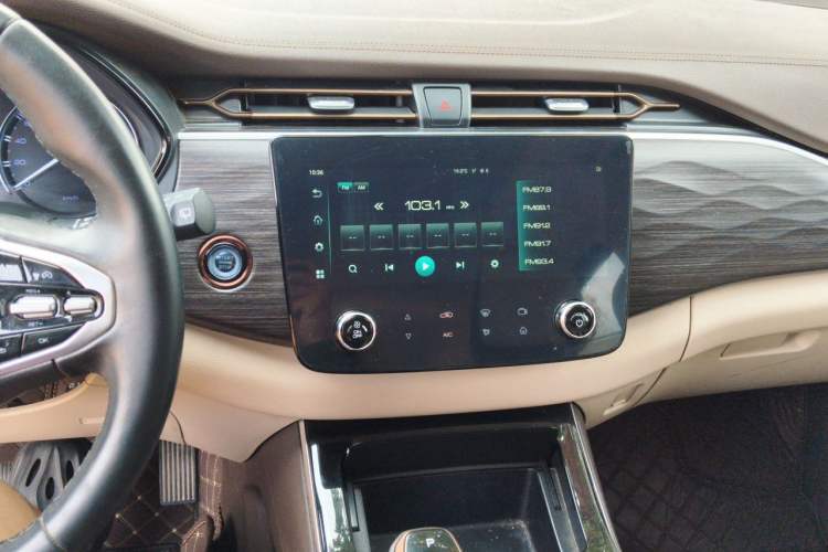 Used Dongfeng Fengdu Paladin 2023 2.0T Four-Wheel Drive Luxury Edition Audio And AC Panel