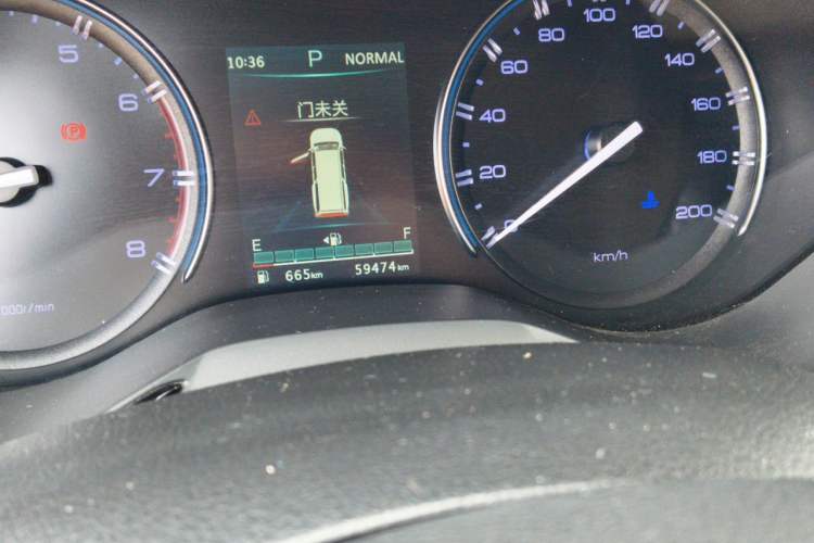 Used Dongfeng Fengdu Paladin 2023 2.0T Four-Wheel Drive Luxury Edition Odometer Close Up