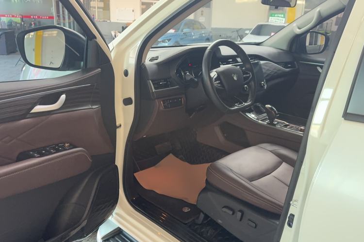 Used Dongfeng Fengdu Paladin 2024 2.0T Four-Wheel Drive Deluxe Edition Dynamic Version Interior 2
