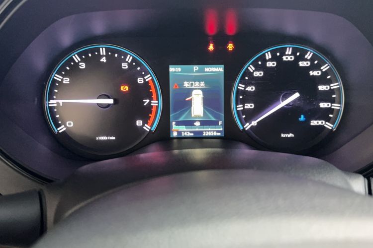 Used Dongfeng Fengdu Paladin 2024 2.0T Four-Wheel Drive Deluxe Edition Dynamic Version Odometer Close Up