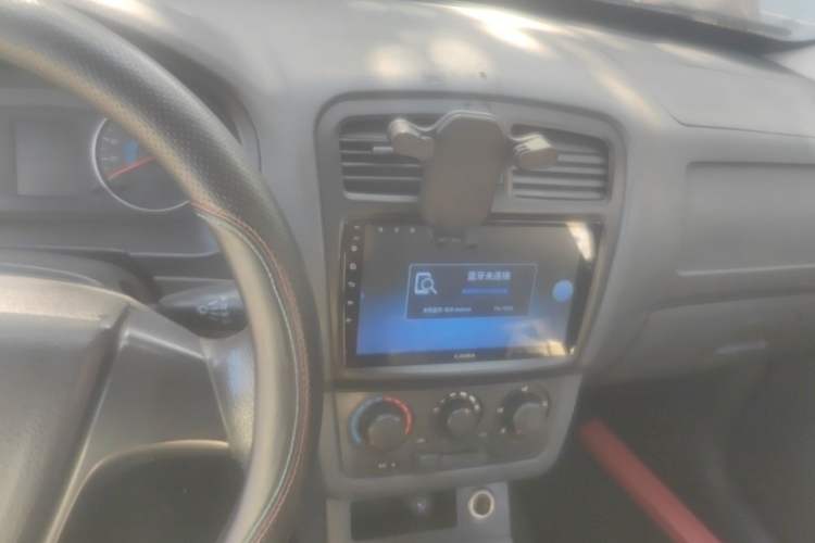 Used Dongfeng Fengon 330 2014 1.5L Manual Standard Edition DK15-02 Audio And AC Panel