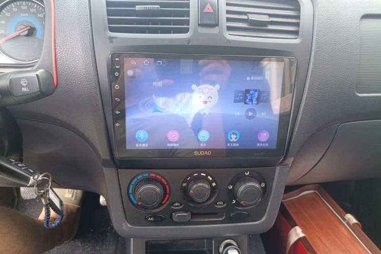 Used Dongfeng Fengon 330 2014 1.5L Manual Utility Version DK15 Audio And AC Panel