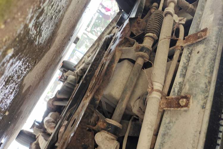 Used Dongfeng Fengon 330 2014 1.3L Manual Utility Version DK13-07 Chassis Front