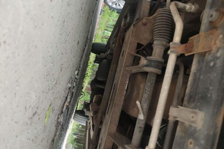 Used Dongfeng Fengon 330 2014 1.3L Manual Utility Version DK13-07 Chassis Front