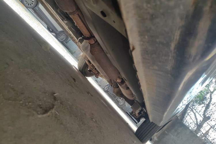 Used Dongfeng Fengon 330 2014 1.5L Manual Utility Version DK15 Chassis Front Left