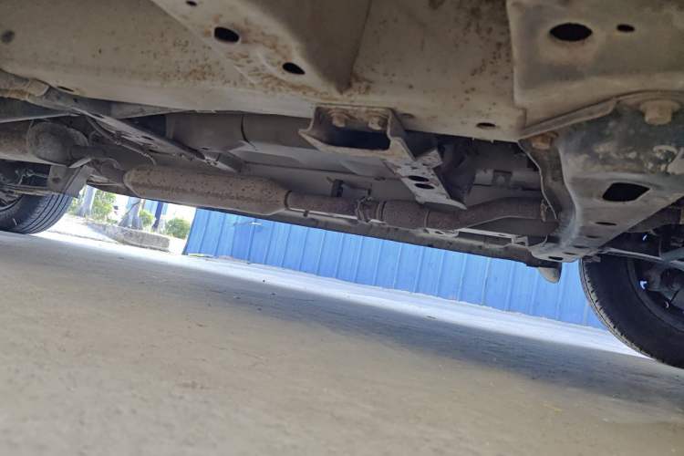 Used Dongfeng Fengon 330 2014 1.3L Manual Utility Version DK13-07 Chassis Front Right