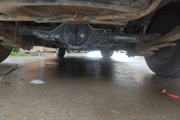 Used Dongfeng Fengon 330 2014 1.3L Manual Utility Version DK13-07 Chassis Rear