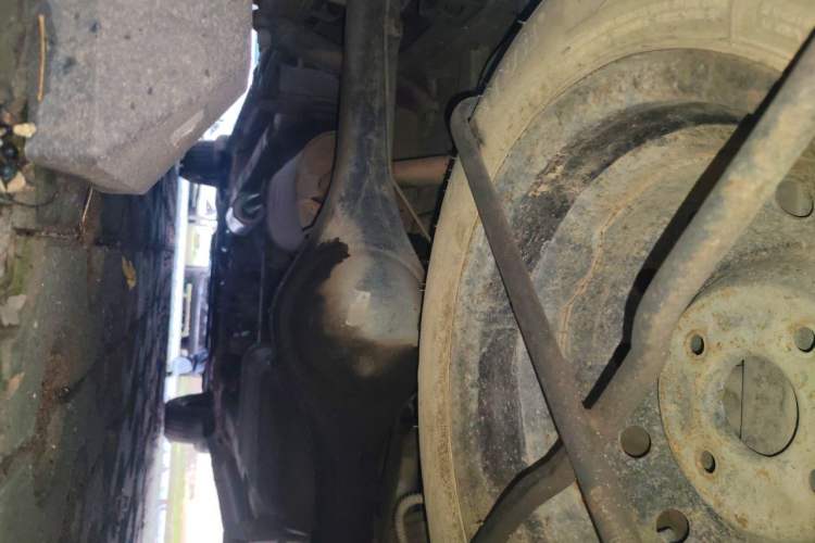 Used Dongfeng Fengon 330 2014 1.5L Manual Utility Version DK15 Chassis Rear