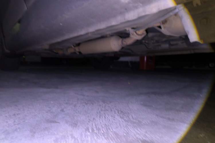Used Dongfeng Fengon 330 2014 1.5L Manual Utility Version DK15 Chassis Rear Left