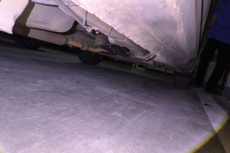 Used Dongfeng Fengon 330 2014 1.5L Manual Utility Version DK15 Chassis Rear Right