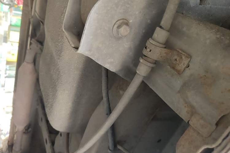 Used Dongfeng Fengon 330 2014 1.5L Manual Utility Version DK15 Chassis Rear Right