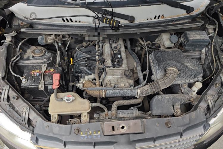 Used Dongfeng Fengon 330 2014 1.5L Manual Utility Version DK15 Engine Bay