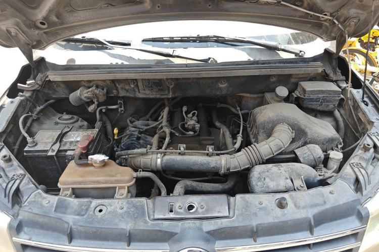 Used Dongfeng Fengon 330 2014 1.5L Manual Utility Version DK15 Engine Bay