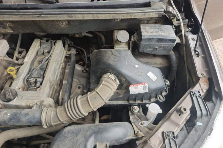 Used Dongfeng Fengon 330 2014 1.3L Manual Utility Version DK13-07 Engine Bay Left