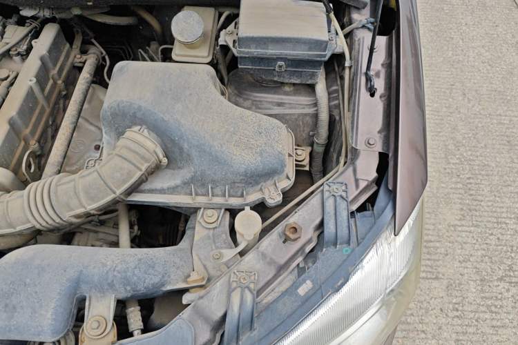 Used Dongfeng Fengon 330 2014 1.3L Manual Utility Version DK13-07 Engine Bay Left