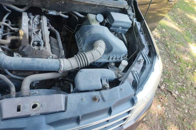 Used Dongfeng Fengon 330 2014 1.3L Manual Utility Version DK13-07 Engine Bay Left