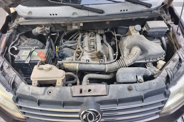 Used Dongfeng Fengon 330 2014 1.5L Manual Utility Version DK15 Engine Bay