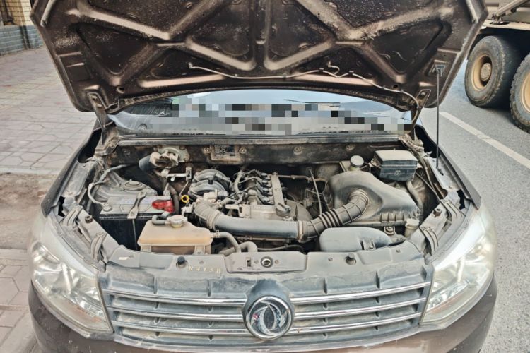 Used Dongfeng Fengon 330 2014 1.5L Manual Standard Edition DK15-02 Engine Bay