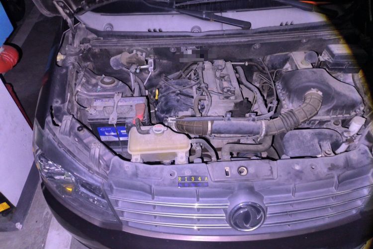 Used Dongfeng Fengon 330 2014 1.5L Manual Utility Version DK15 Engine Bay Right