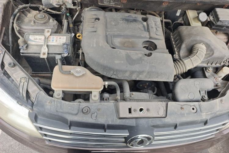 Used Dongfeng Fengon 330 2014 1.5L Manual Utility Version DK15 Engine Bay