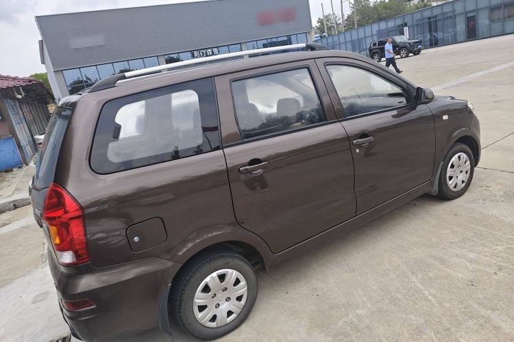 Used Dongfeng Fengon 330 2014 1.5L Manual Utility Version DK15 Exterior 3